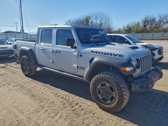 Jeep Gladiator Mojave Image 2