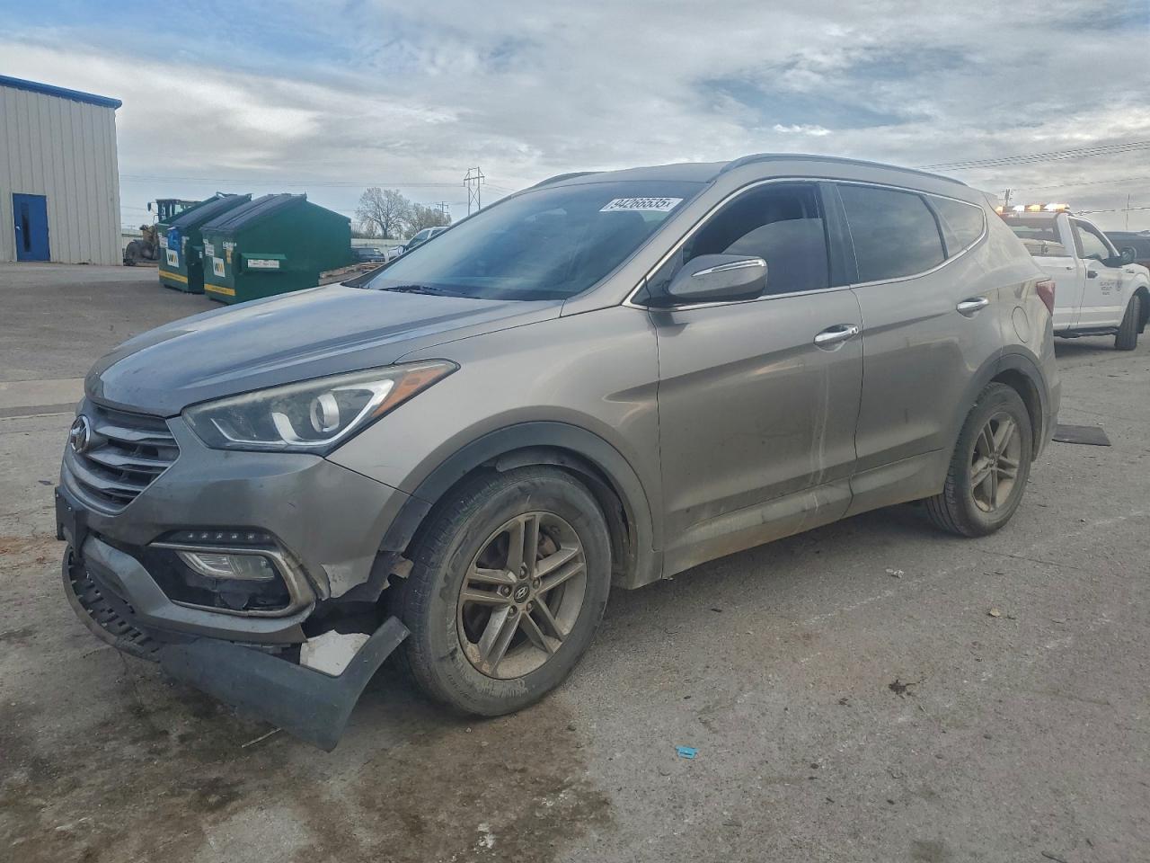 Hyundai SANTA FE Image 1