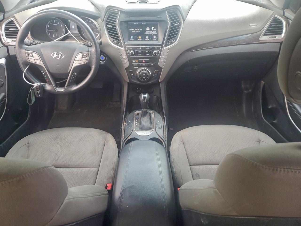 Hyundai SANTA FE Image 5