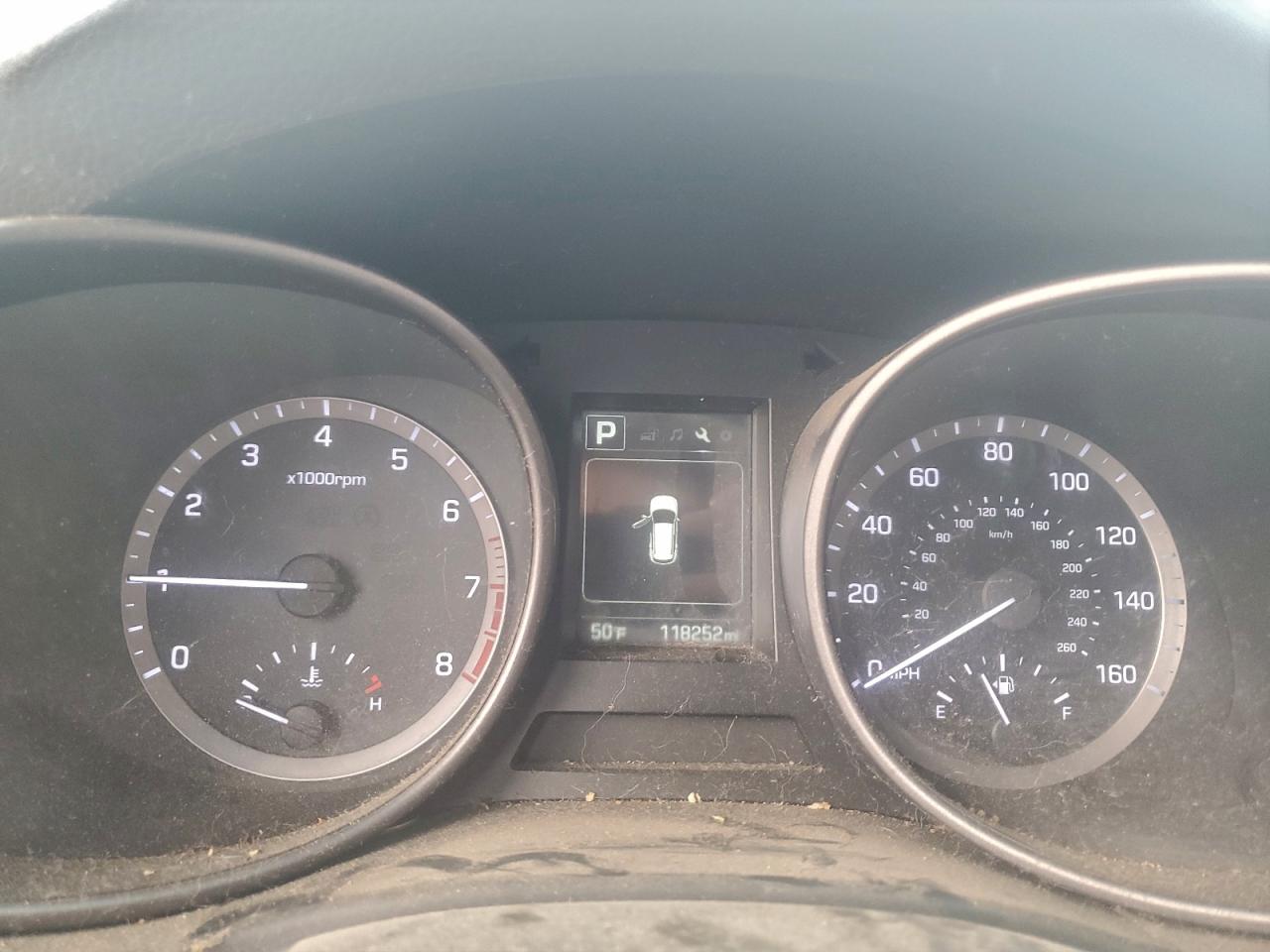 Hyundai SANTA FE Image 4