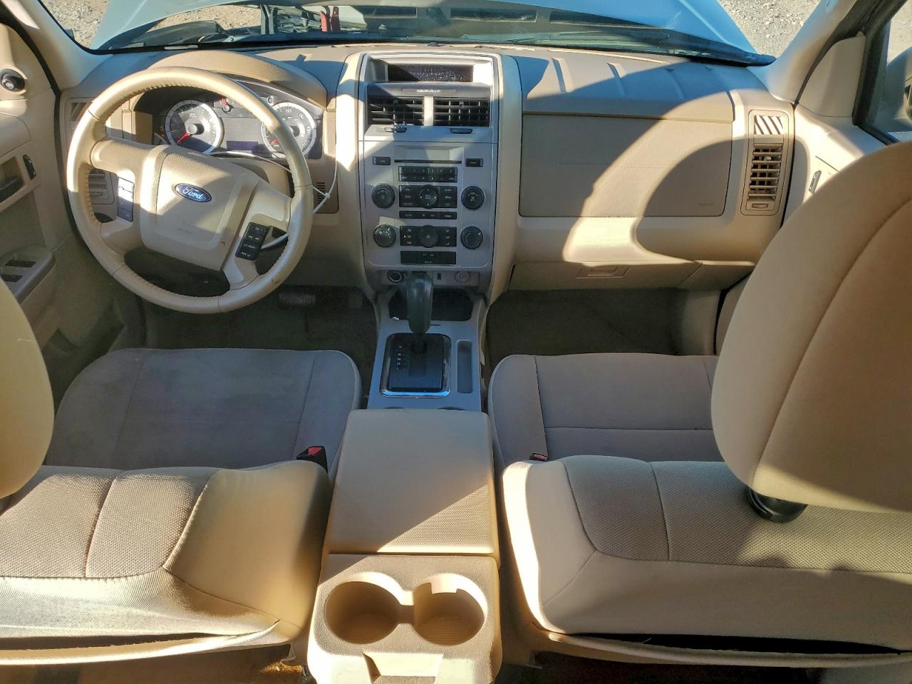 Ford Escape Xlt Image 9