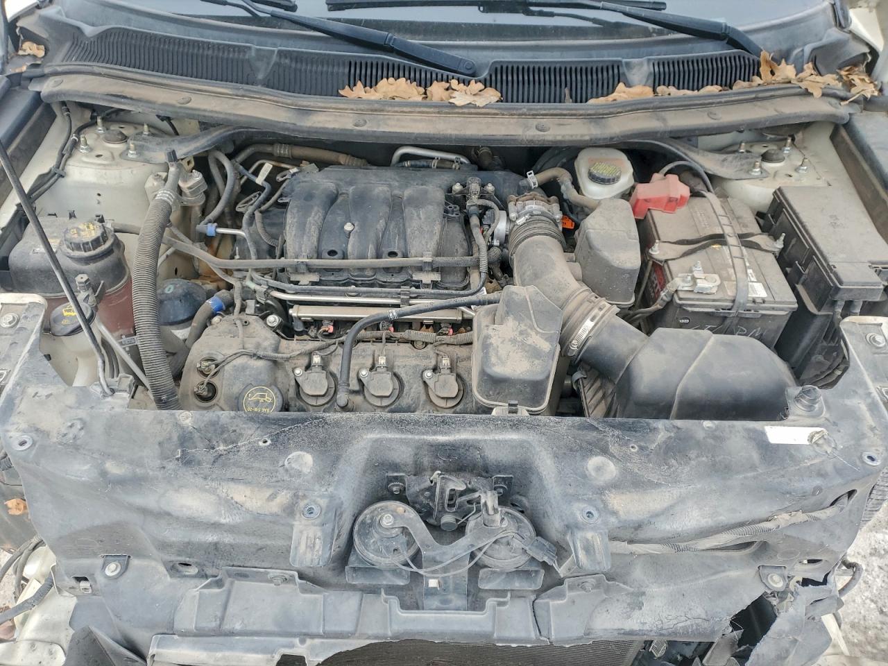 Ford Explorer Xlt Image 4