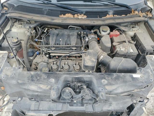 Ford Explorer Xlt Image 4