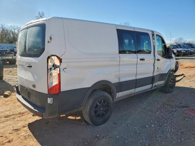 Ford Transit T-250 Image 2