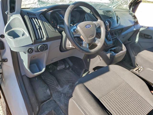 Ford Transit T-250 Image 4