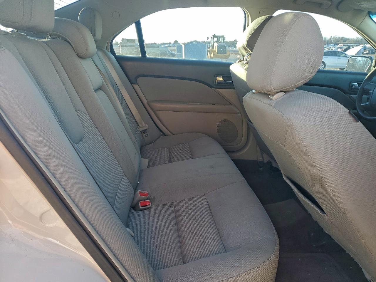 Ford Fusion Se Image 7