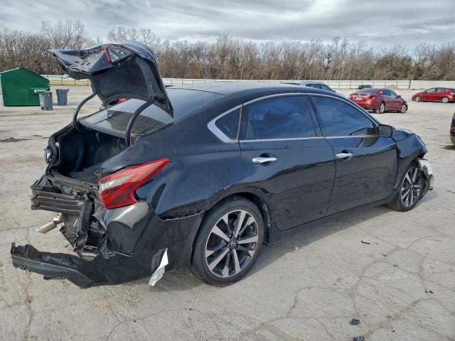 Nissan Altima 2.5 Image 12