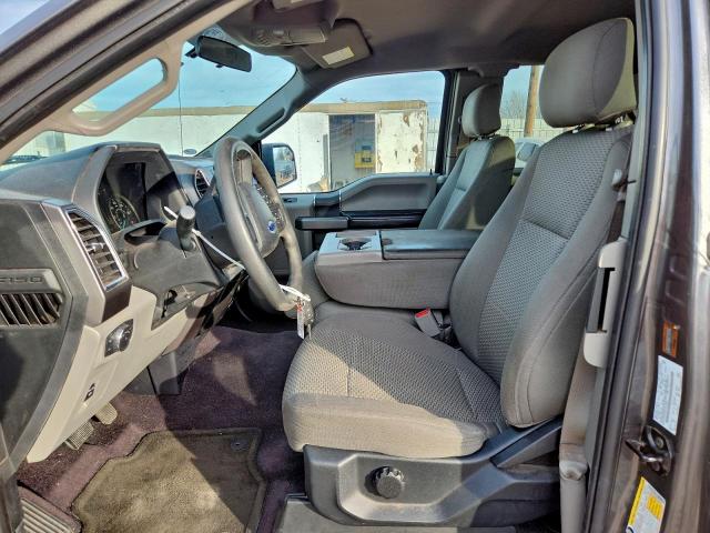 Ford F-150 Super Cab Image 9