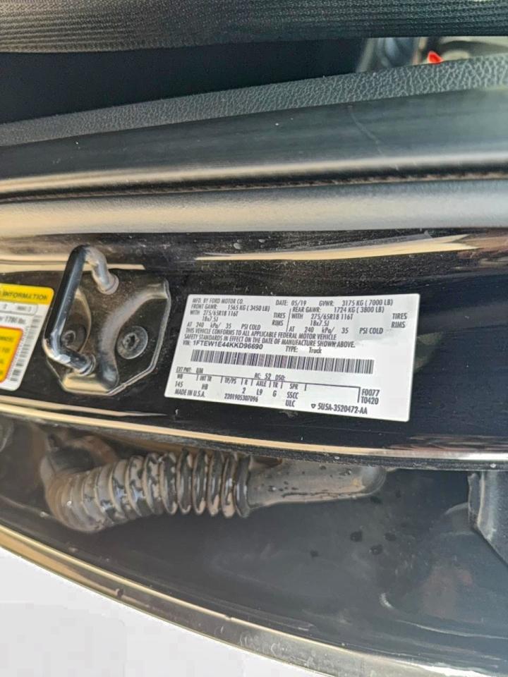 Ford F-150 Supercrew Image 5