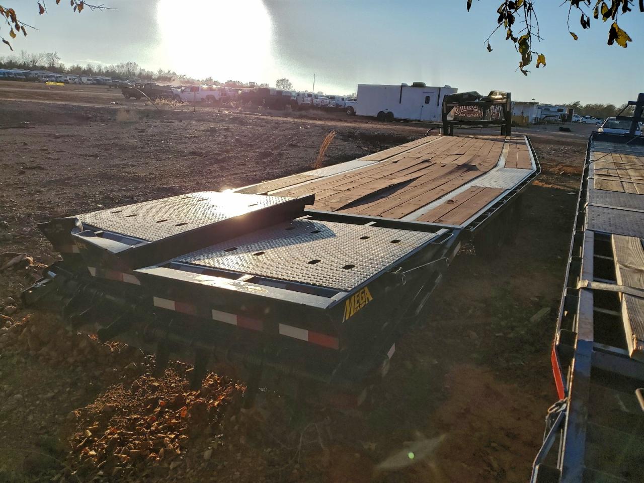 Bigtx Trailer Image 7