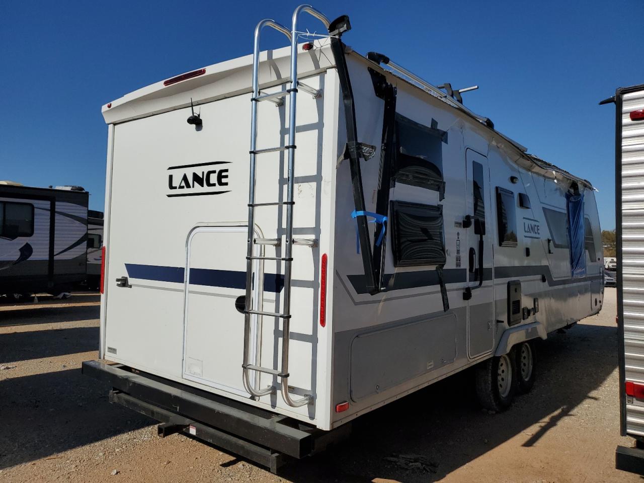 Other Trailer Image 5