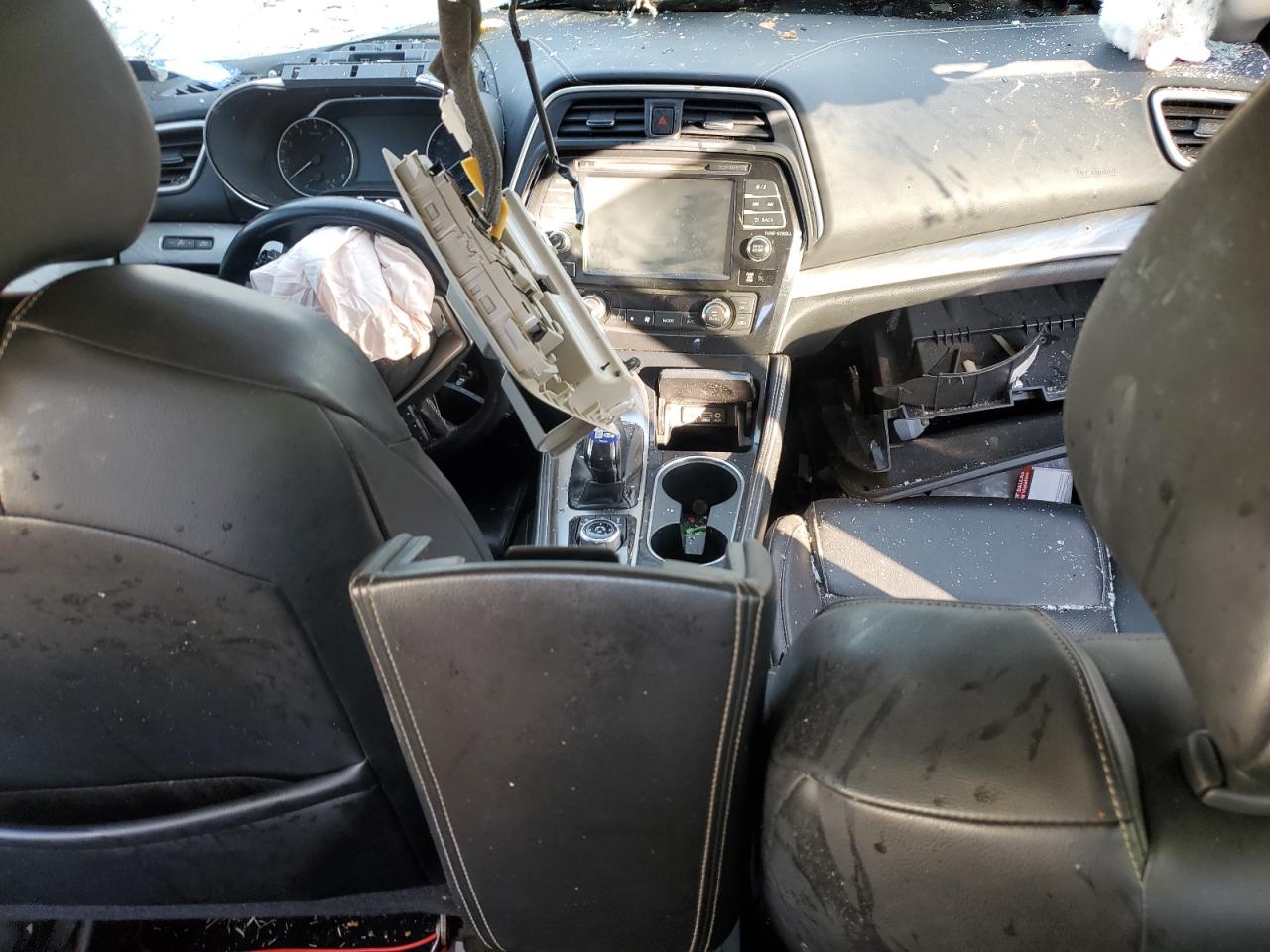 Nissan Maxima 3.5s Image 3