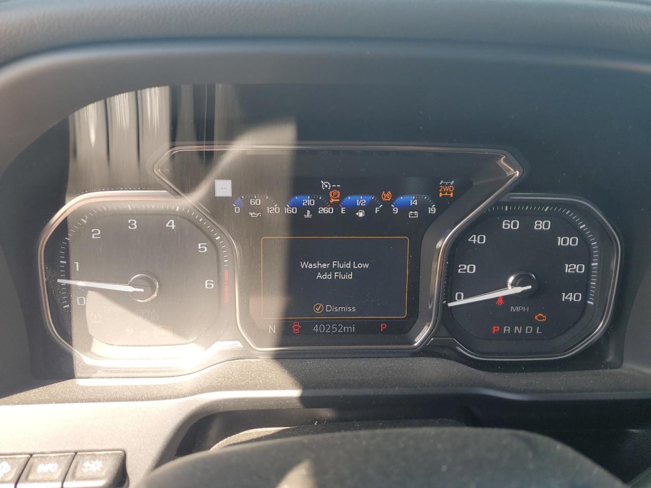 GMC Sierra K1500 Denali Image 12