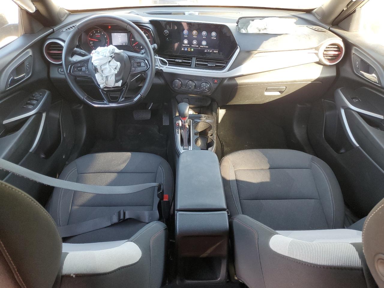 Chevrolet Trax 1rs Image 4