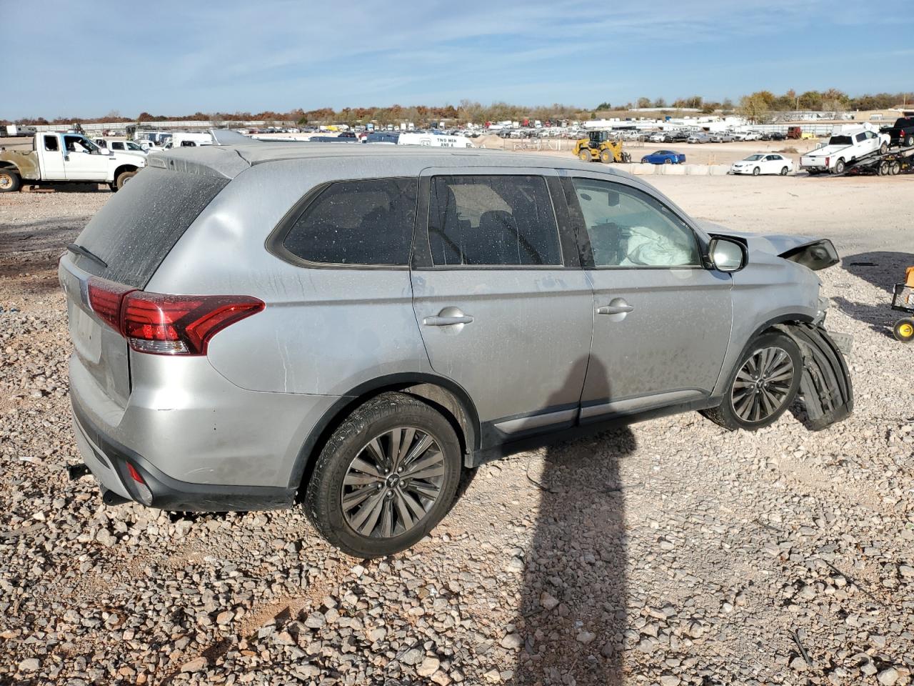 Mitsubishi Outlander Se Image 3