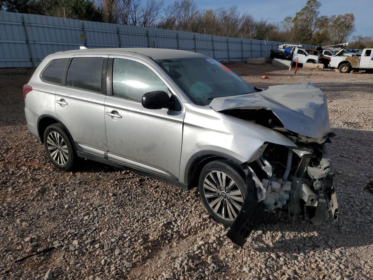 Mitsubishi Outlander Se Image 4