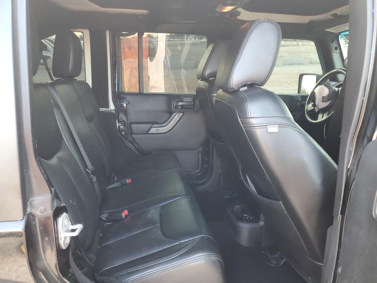 Jeep Wrangler Sport Image 13