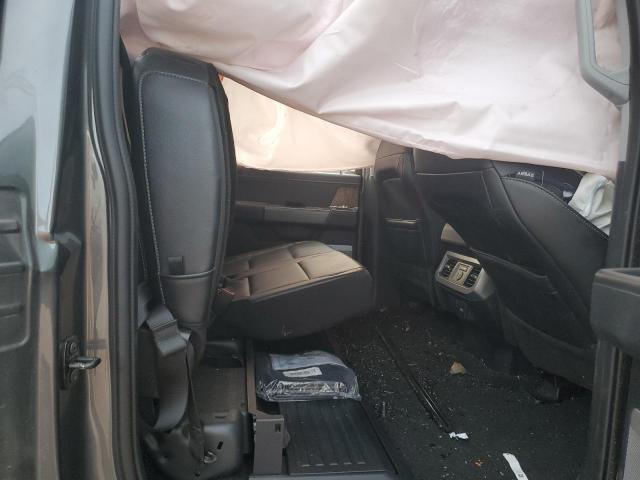 Ford F-250 Super Duty Image 9