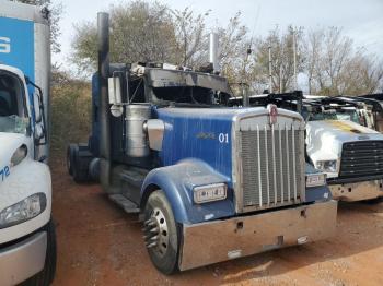  Salvage Kenworth W900