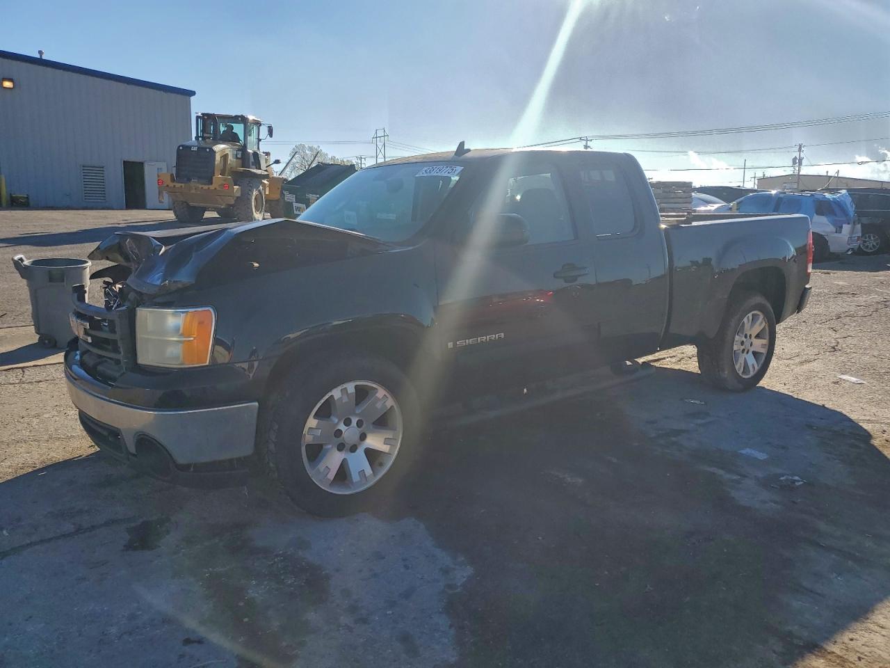 GMC Sierra C1500 Image 1