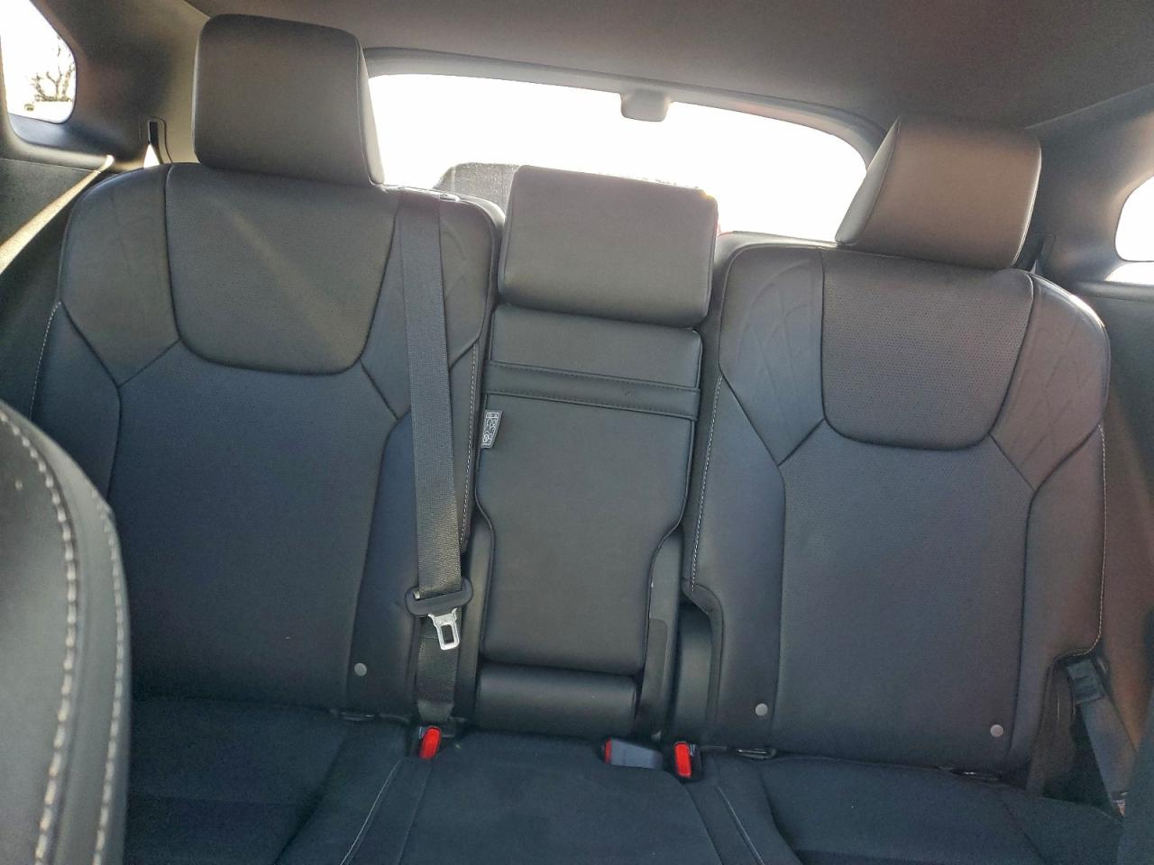 Lexus RX 350 Base Image 8