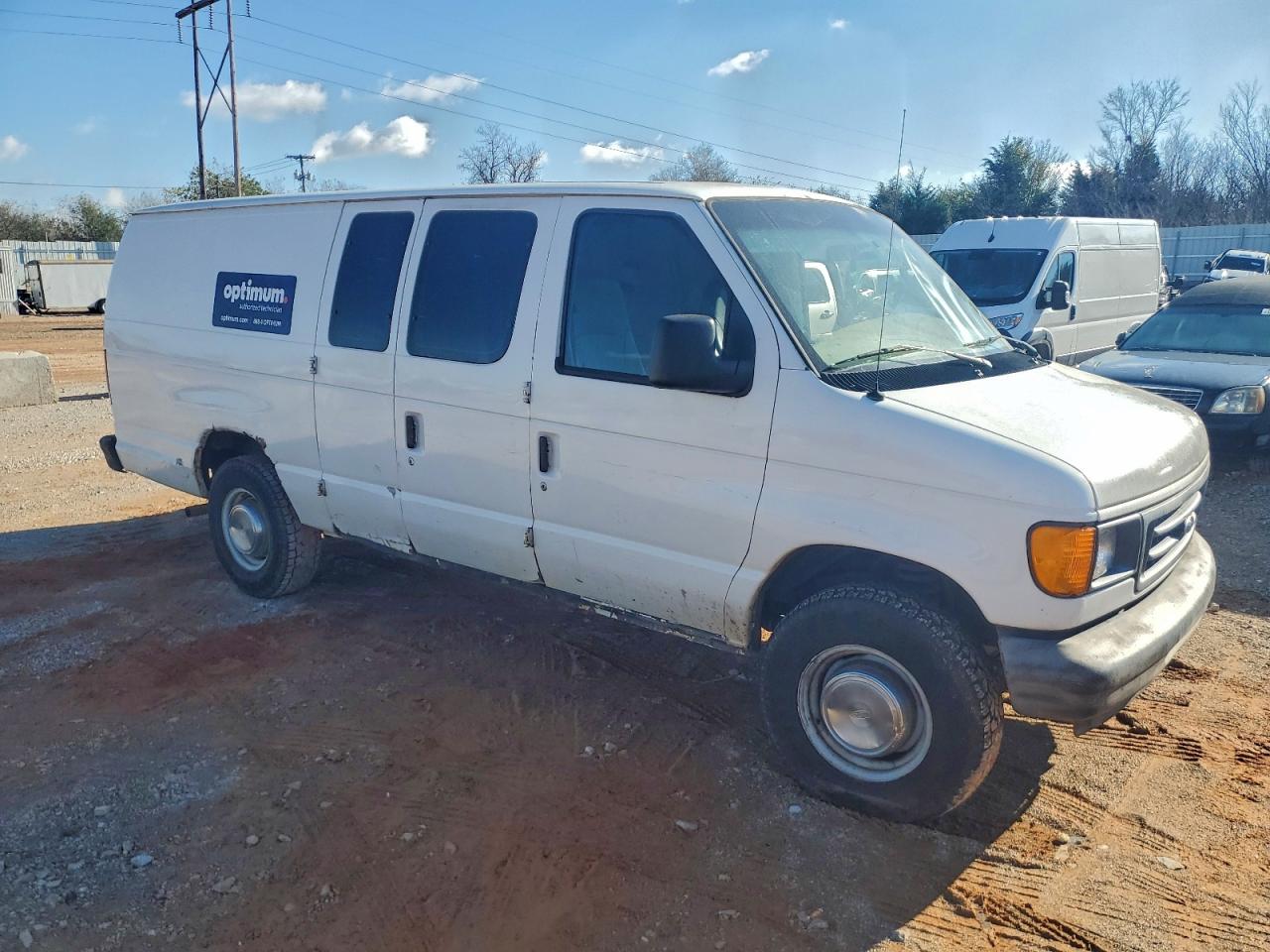Ford E-250 E250 Van Image 2