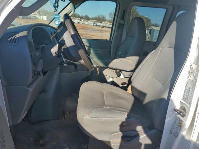 Ford E-250 E250 Van Image 8