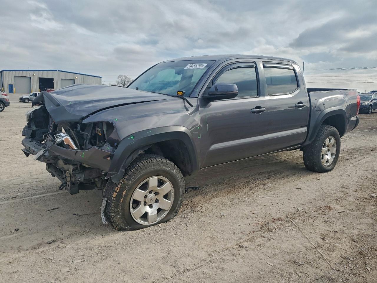 Toyota Tacoma Double Cab Image 1
