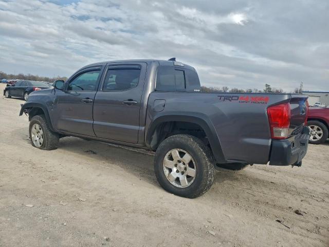 Toyota Tacoma Double Cab Image 2