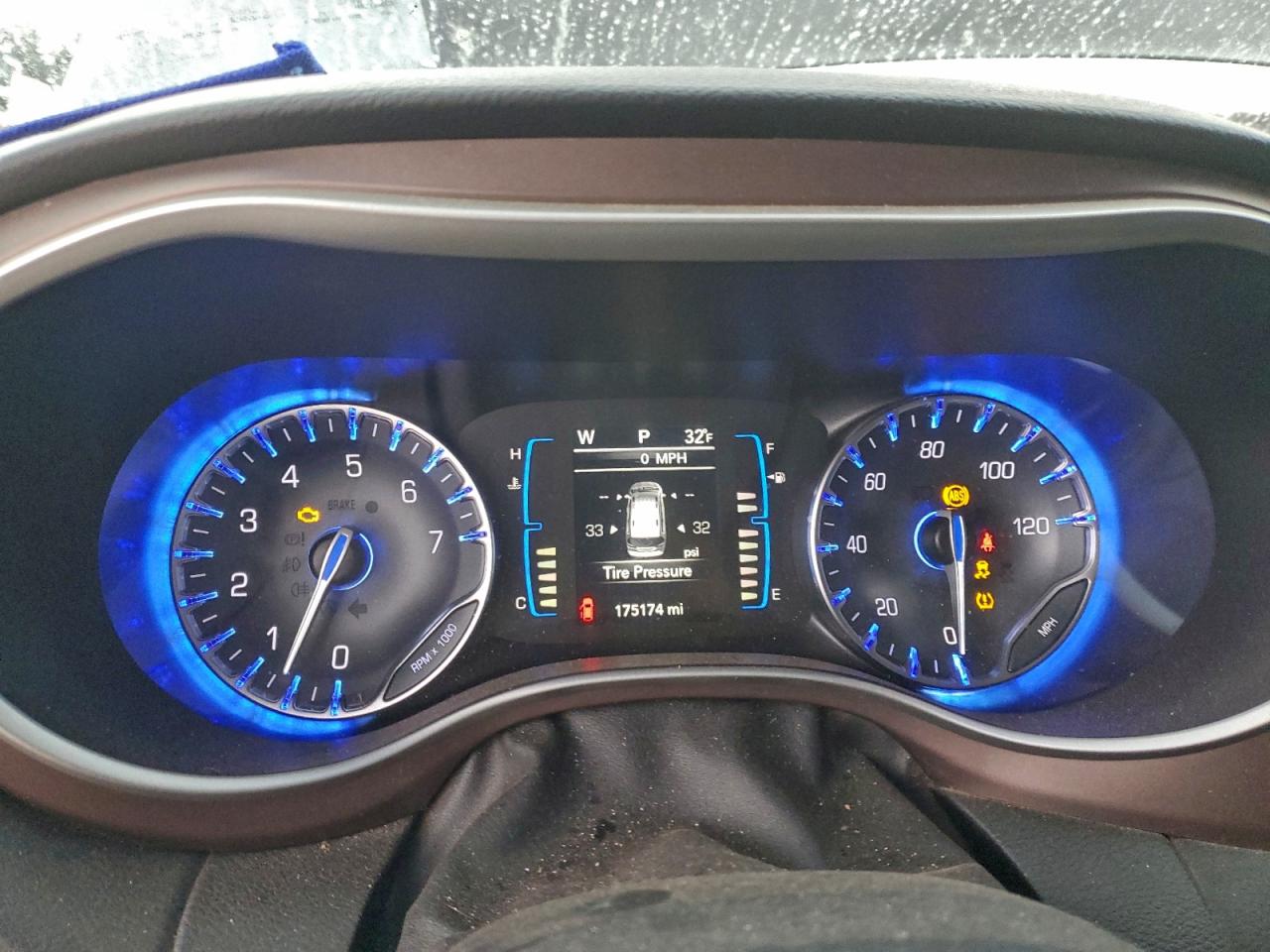 Chrysler Pacifica Lx Image 7