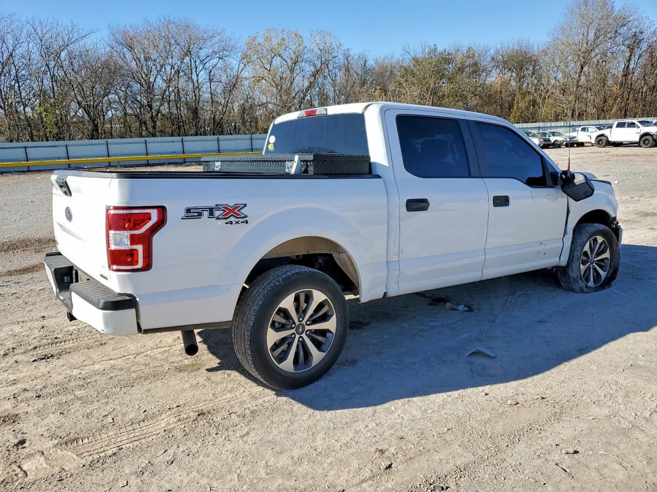 Ford F-150 Supercrew Image 5
