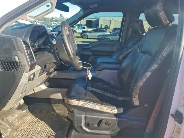 Ford F-150 Supercrew Image 11