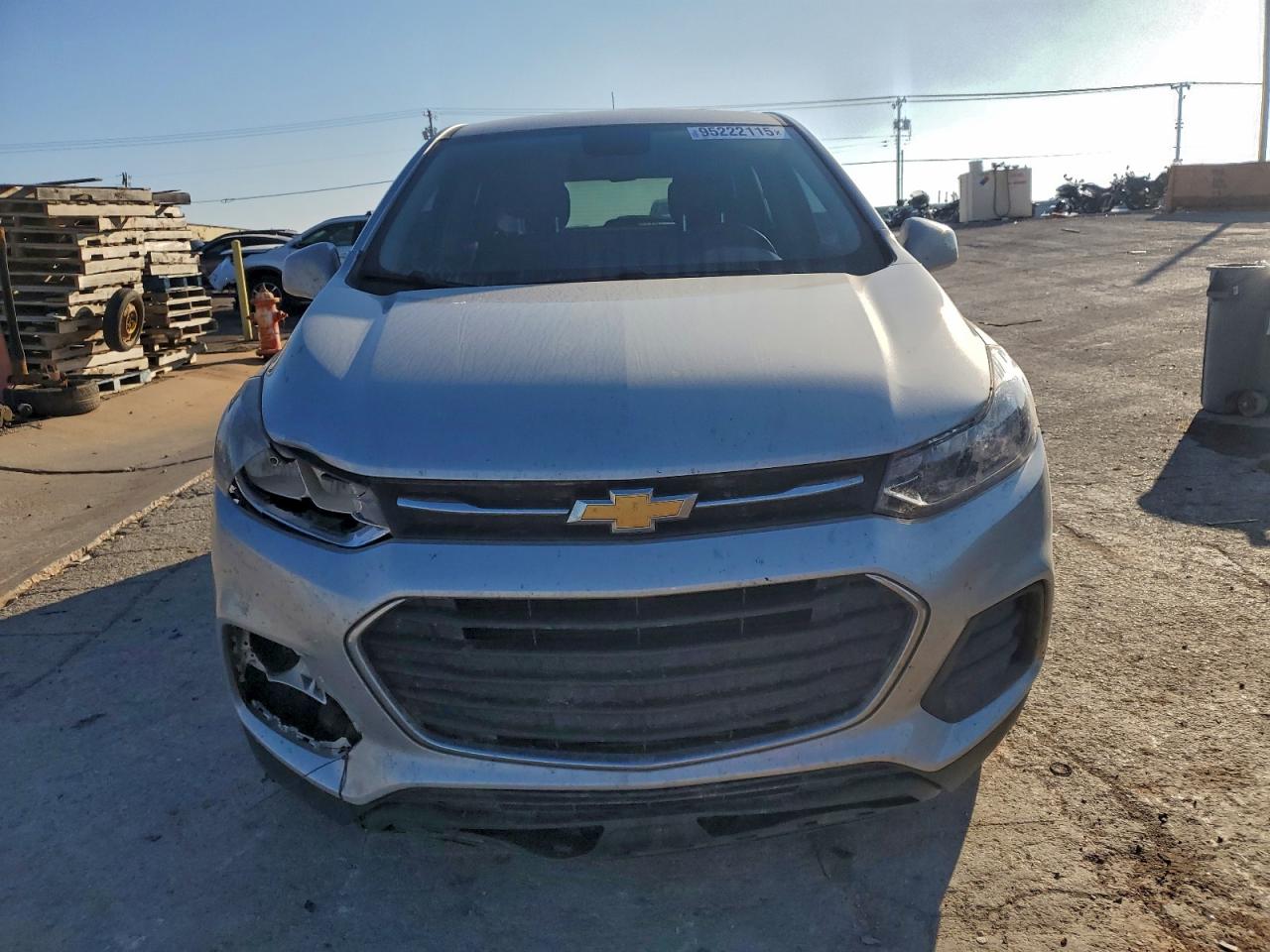Chevrolet Trax Ls Image 5