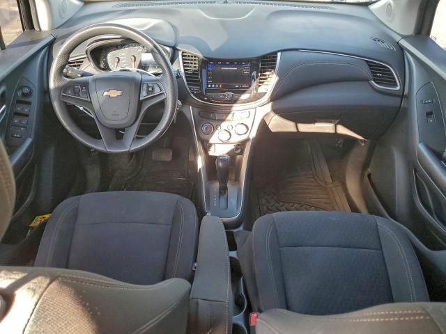Chevrolet Trax Ls Image 8