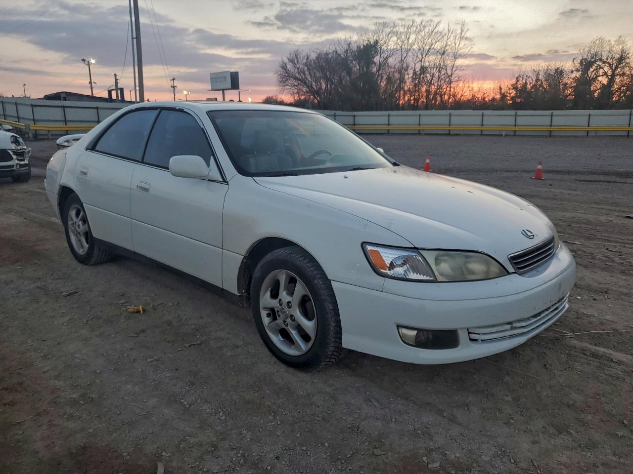 Lexus Es 300 Image 11