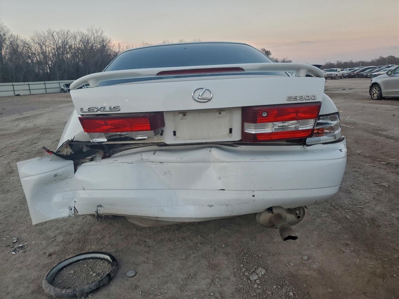 Lexus Es 300 Image 9