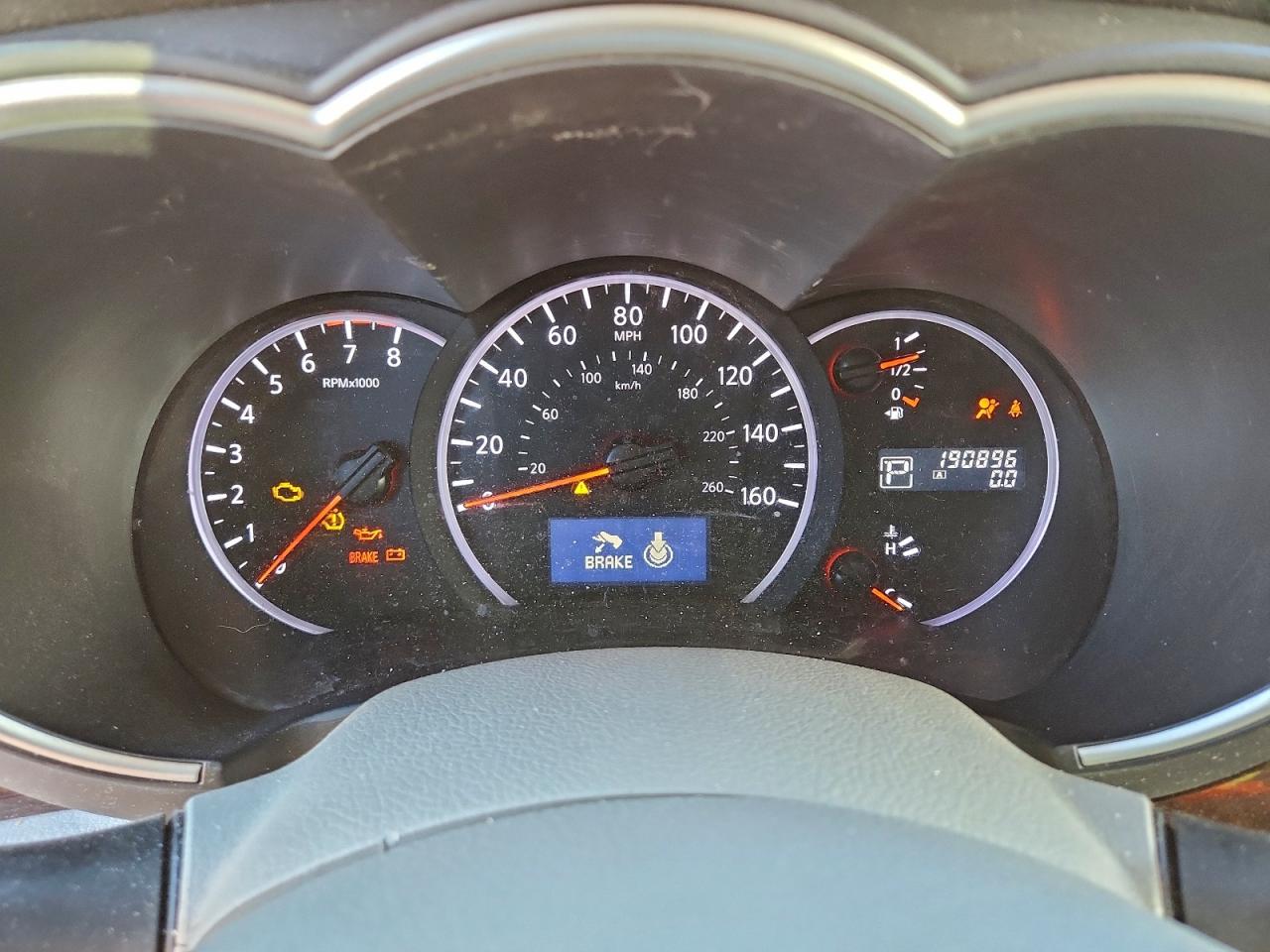 Nissan Quest S Image 11