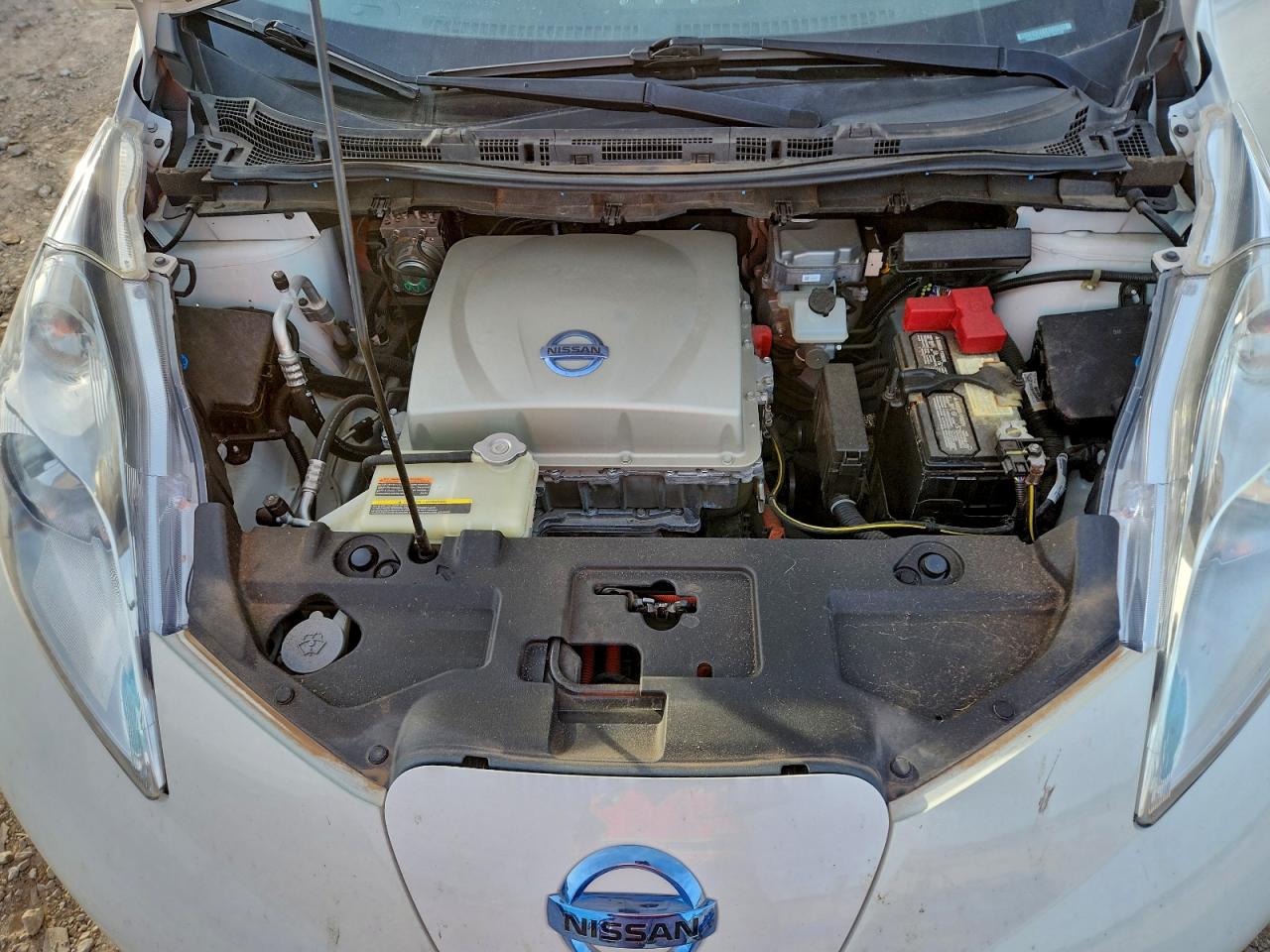 Nissan LEAF S Image 12