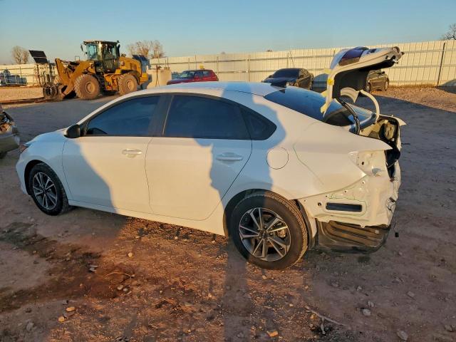 Kia Forte Lx Image 8