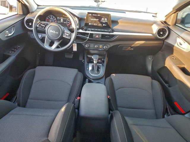 Kia Forte Lx Image 9