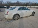 Chrysler 300 Limited Image 3