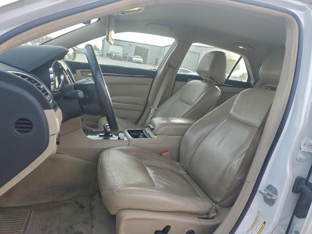 Chrysler 300 Limited Image 9