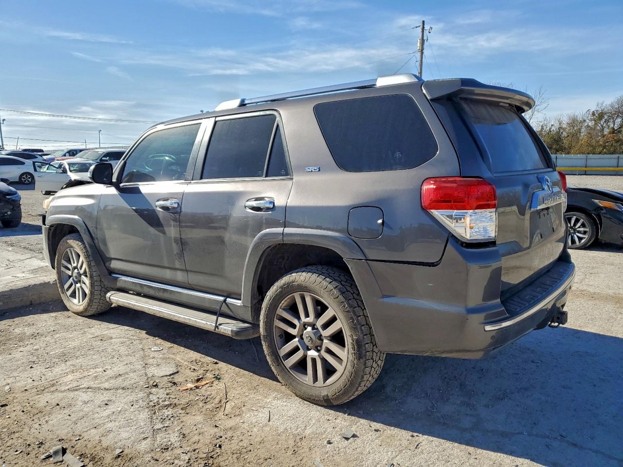 Toyota 4Runner Sr5 Image 10