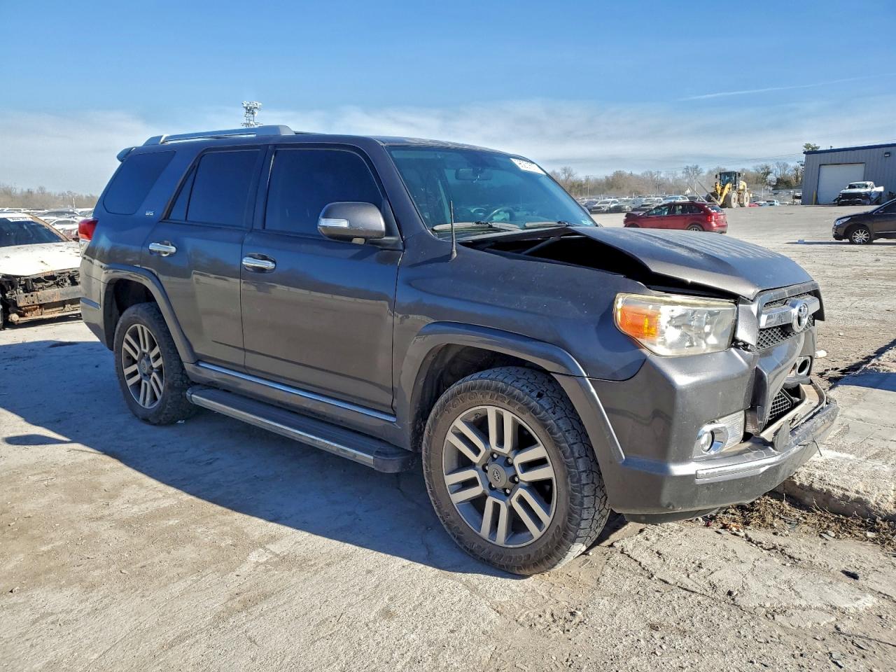 Toyota 4Runner Sr5 Image 3