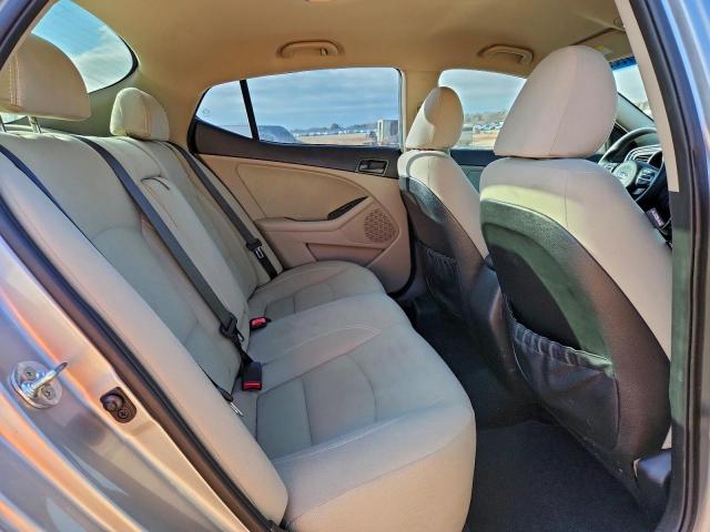 Kia Optima Lx Image 8