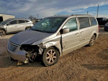  Salvage Chrysler Minivan