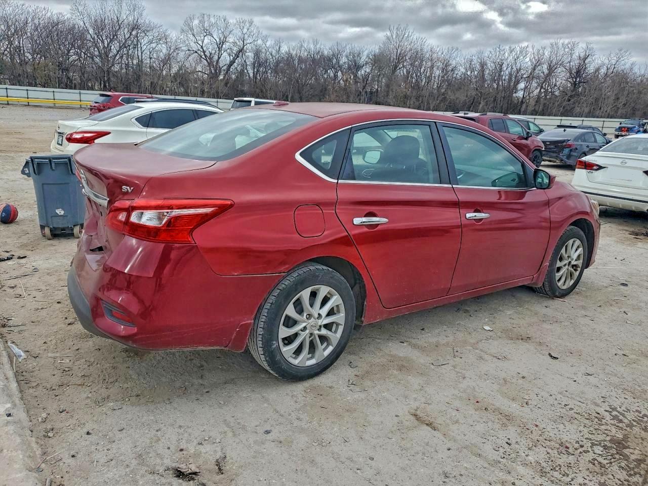 Nissan Sentra S Image 7