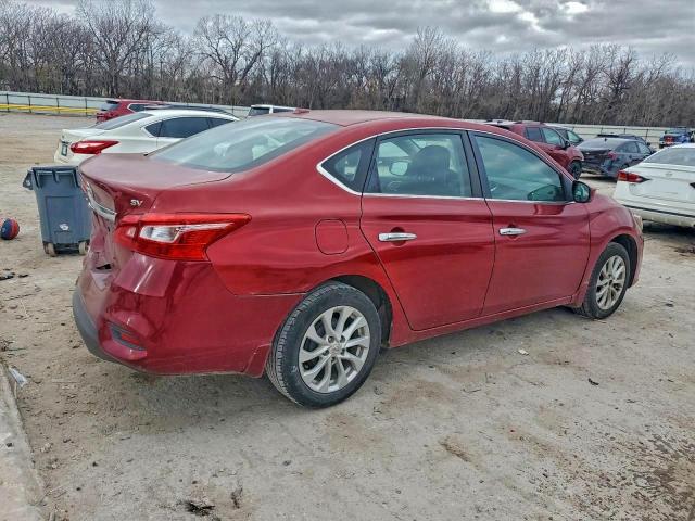 Nissan Sentra S Image 7