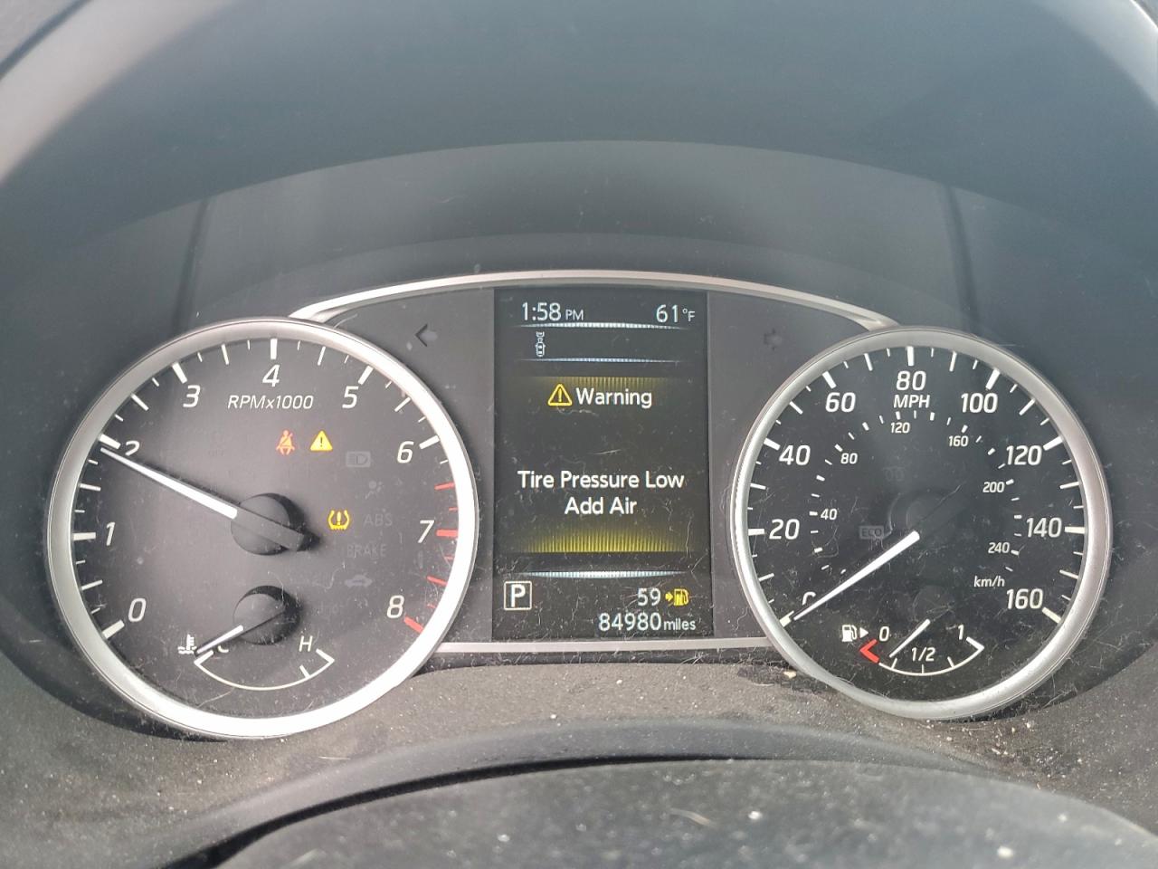 Nissan Sentra S Image 6