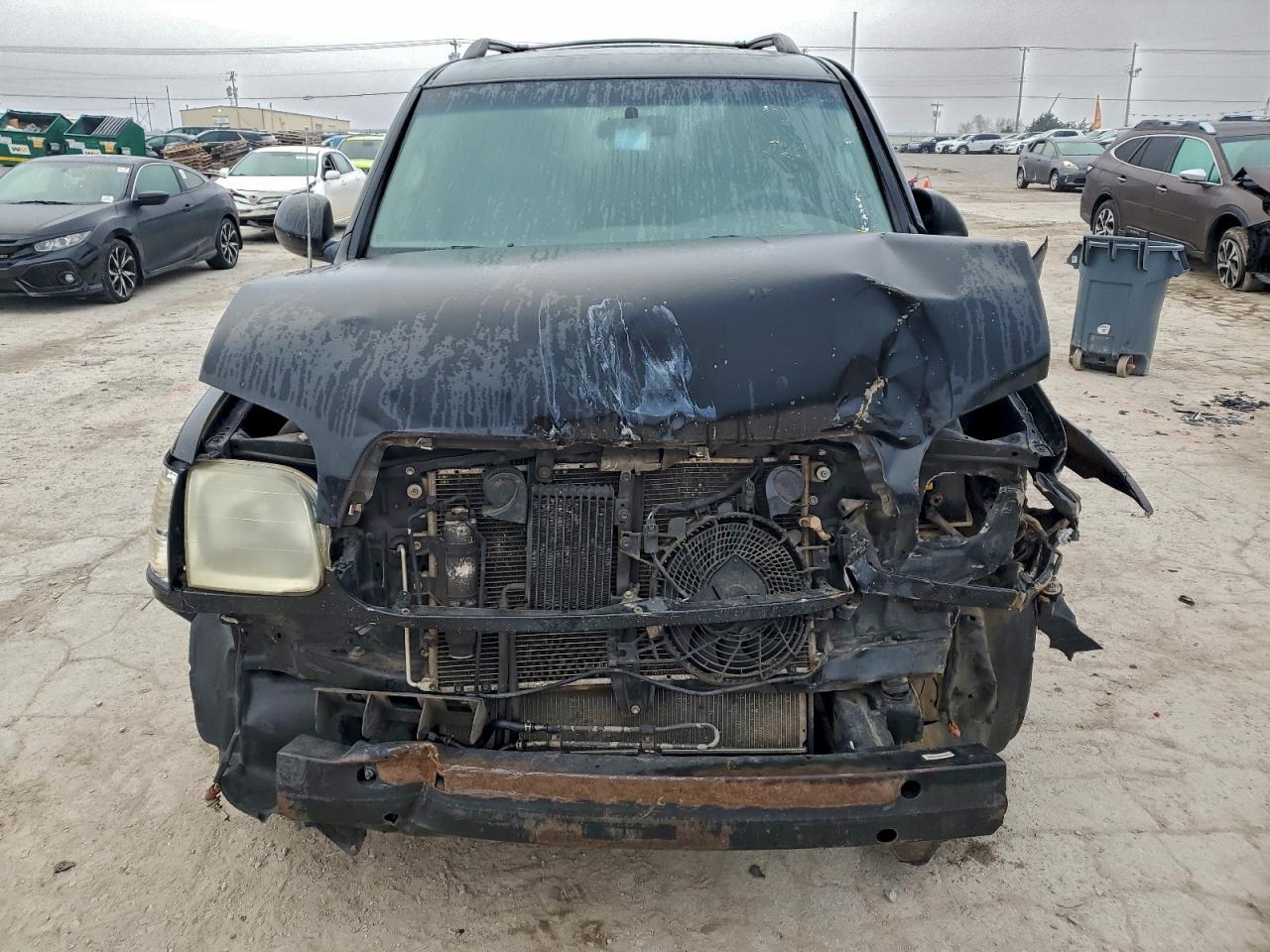 Toyota Sequoia Sr5 Image 5